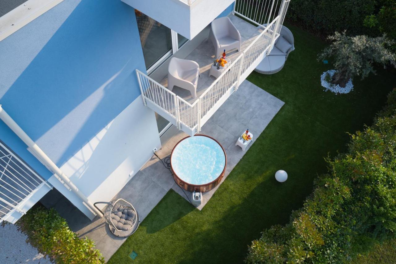 Villa Karolina Ντεζεντσάνο ντελ Γκάρντα Εξωτερικό φωτογραφία